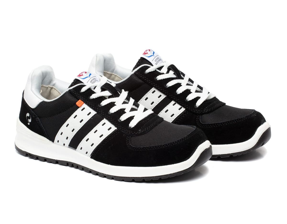 sfeerbeeld van 1 paar Quick sprint black rechter voor aanzicht